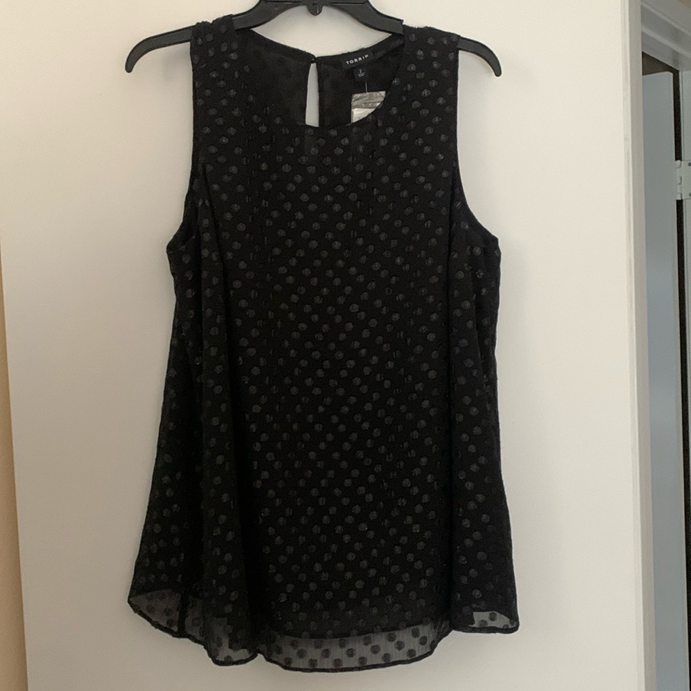 Torrid size 2/2X black clip.Lorex tank